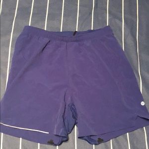 Lululemon Shorts. NO LINER!